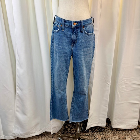 J. Crew ‘9” Demi-Boot Crop Jean’ in “Cedar” Wash Size 26 - Picture 2 of 16